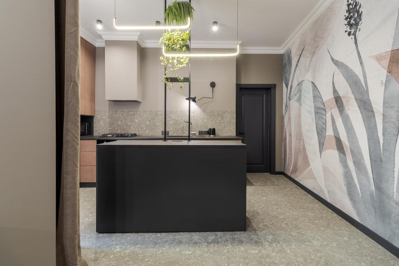 Modern Apartment לבוב מראה חיצוני תמונה