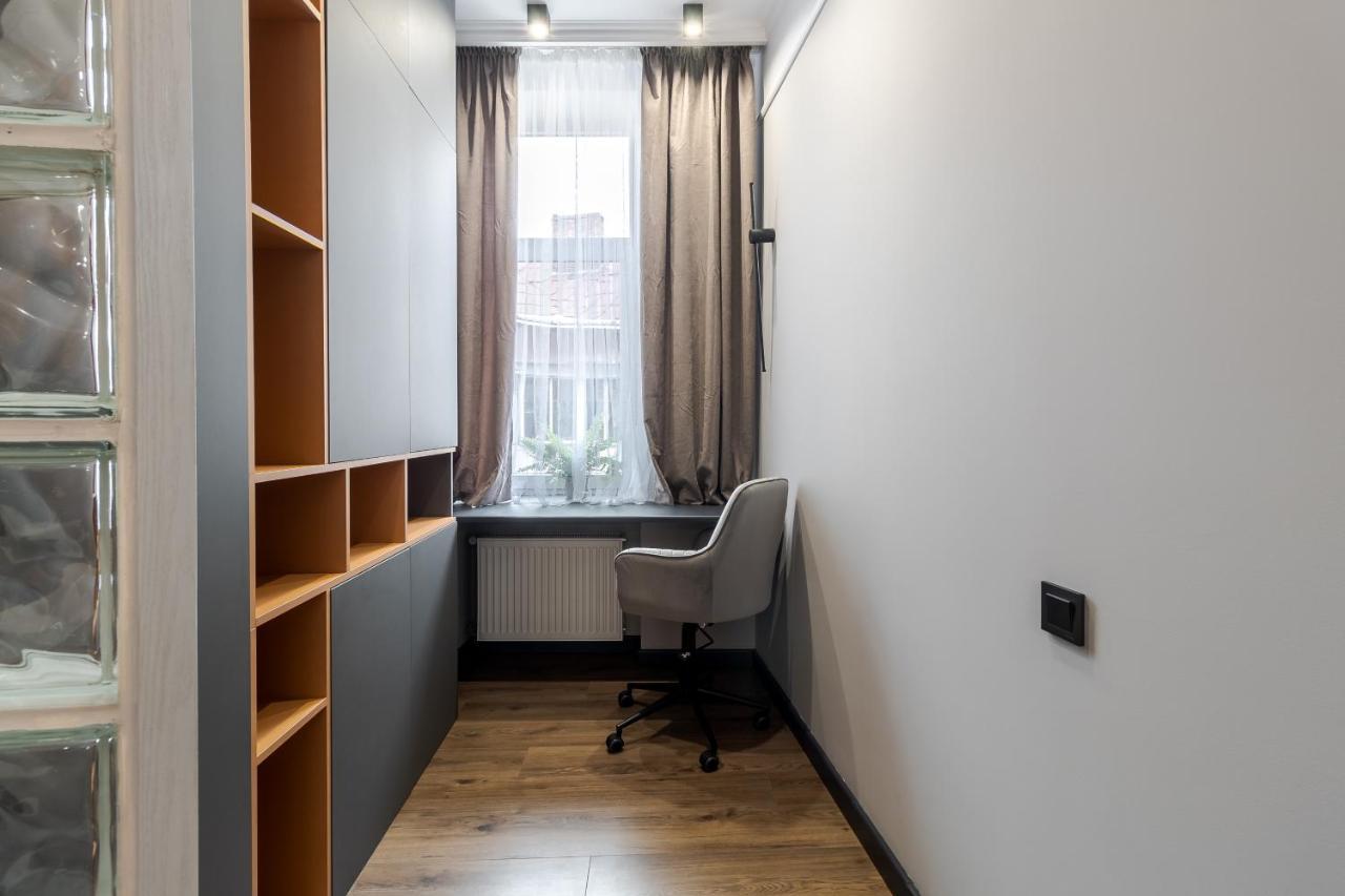 Modern Apartment לבוב מראה חיצוני תמונה